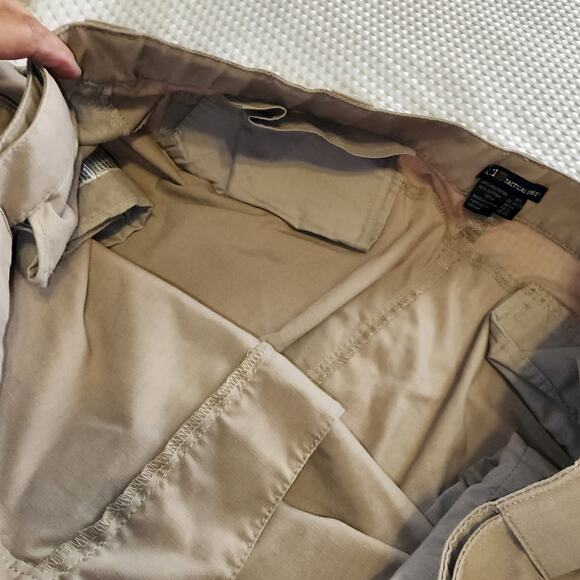 5.11 TACTICAL EUC MENS SIZE 44 X 30 TACTICAL KHAKI MILITARY PANTS - Picture 5 of 11